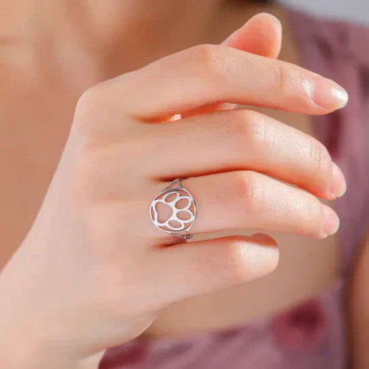 Laila - Open gold and silver ring with paw motif