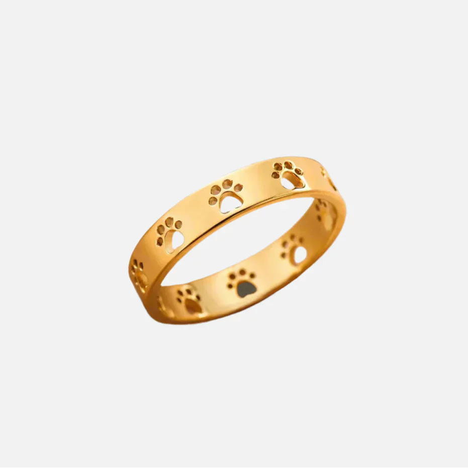 Alyssa - adjustable paw print ring in gold made of silver